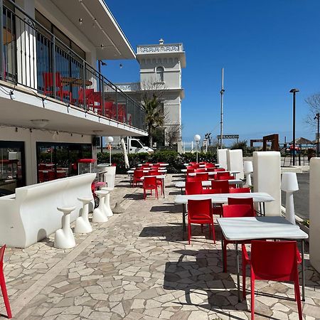 Hotel Alcazar Rimini Eksteriør billede