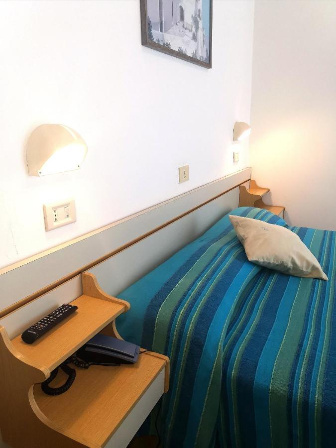 Hotel Alcazar Rimini Eksteriør billede